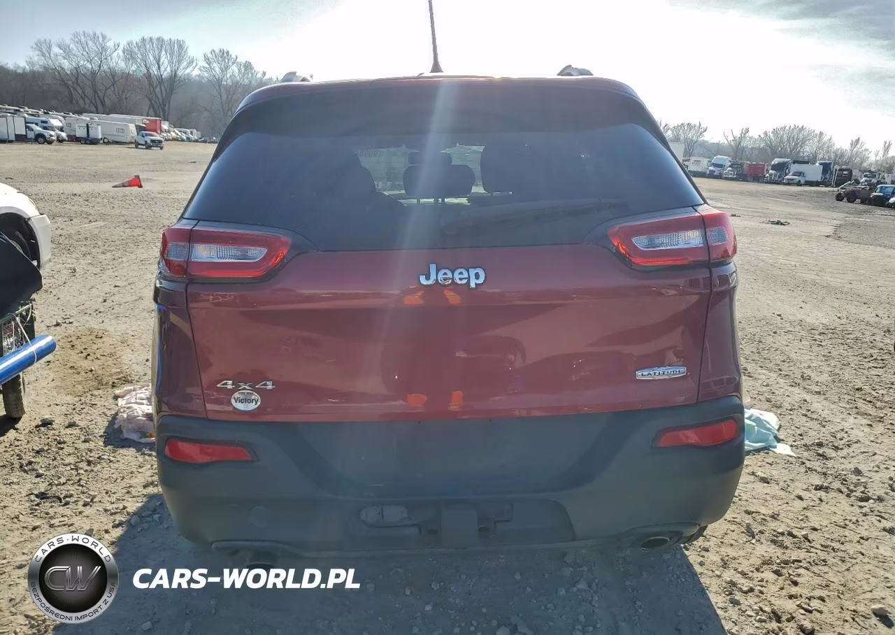 2014 Jeep Cherokee Latitude VIN:1C4PJMCSXEW187929 - 6