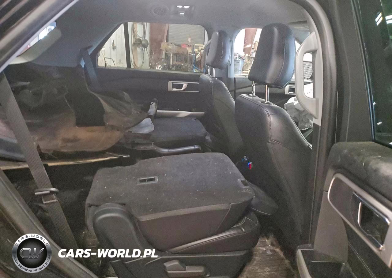 2021 Ford Explorer Xlt VIN:1FMSK8DH4MGA23503 - 11