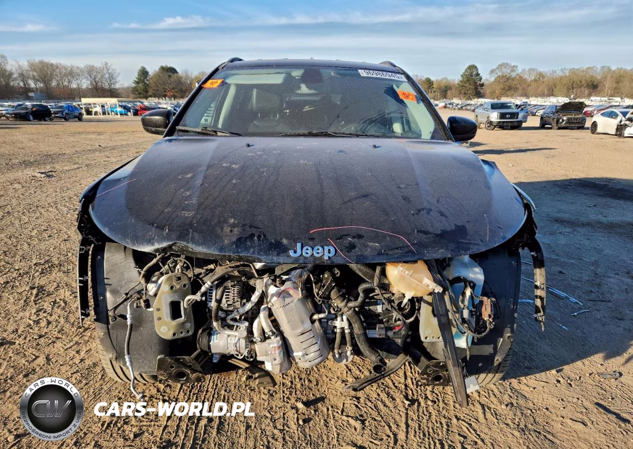 2019 Jeep Compass Latitude VIN:3C4NJCBB3KT736763 - 5