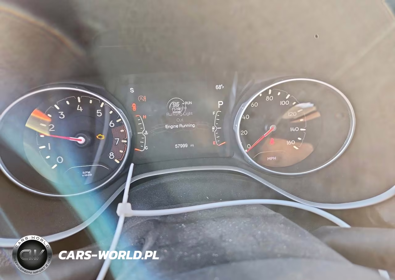2019 Jeep Compass Latitude VIN:3C4NJCBB3KT736763 - 9
