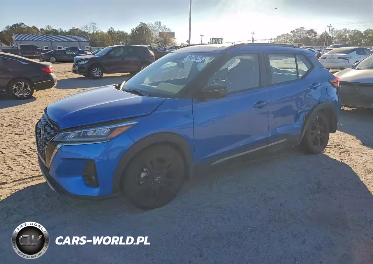 2024 Nissan Kicks Sr