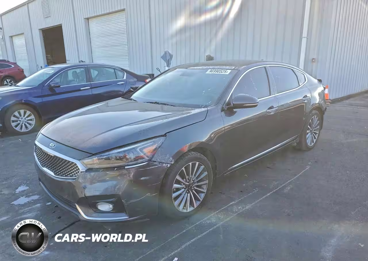 2017 Kia Cadenza Premium