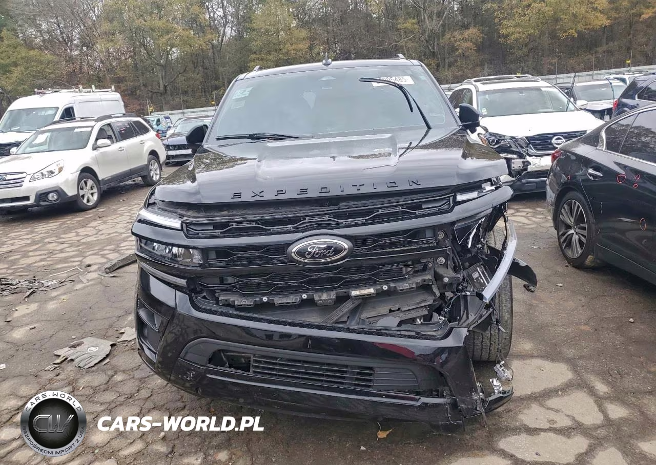 2023 Ford Expedition Max Limited VIN:1FMJK1K84PEA65711 - 5