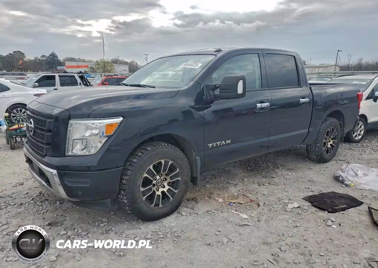2021 Nissan Titan Sv