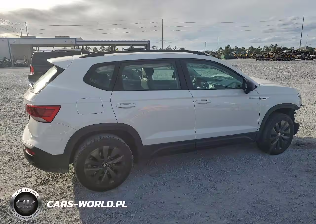 2024 Volkswagen Taos S VIN:3VV5X7B26RM120759 - 3