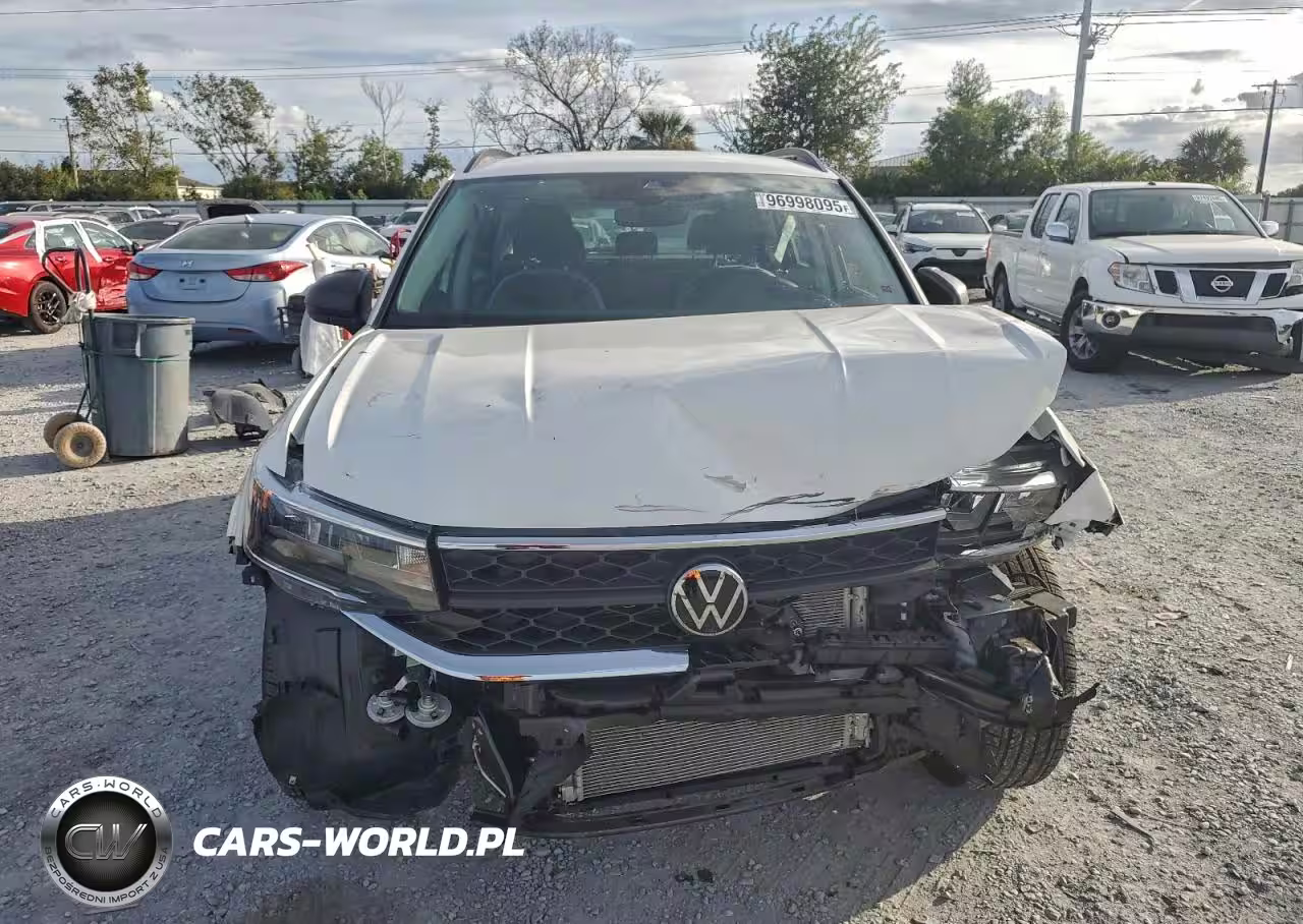 2024 Volkswagen Taos S VIN:3VV5X7B26RM120759 - 5