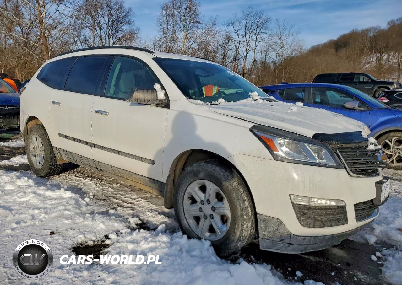 2017 Chevrolet Traverse Ls VIN:1GNKRFED4HJ257530 - 4