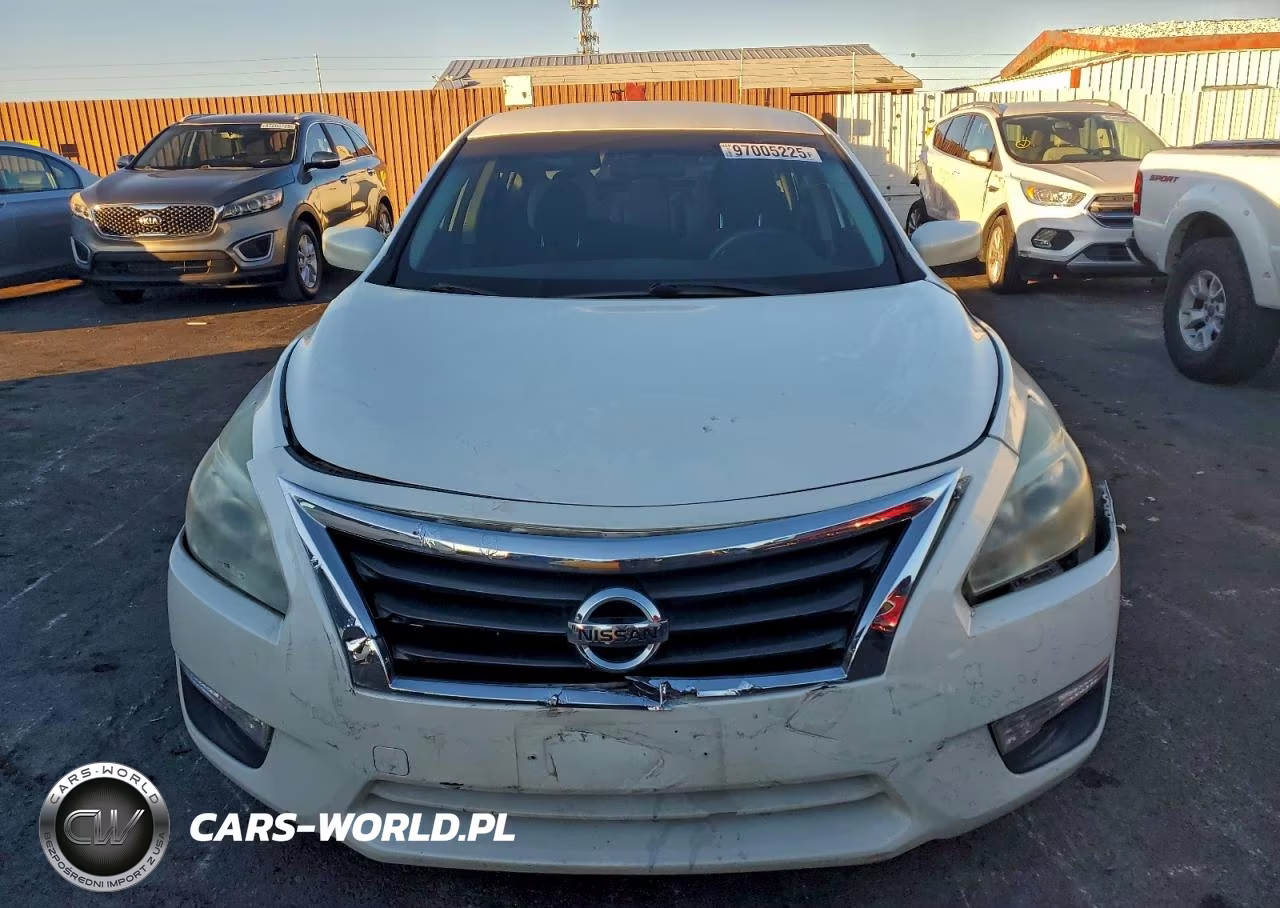2015 Nissan Altima 2.5 VIN:1N4AL3APXFC146816 - 5