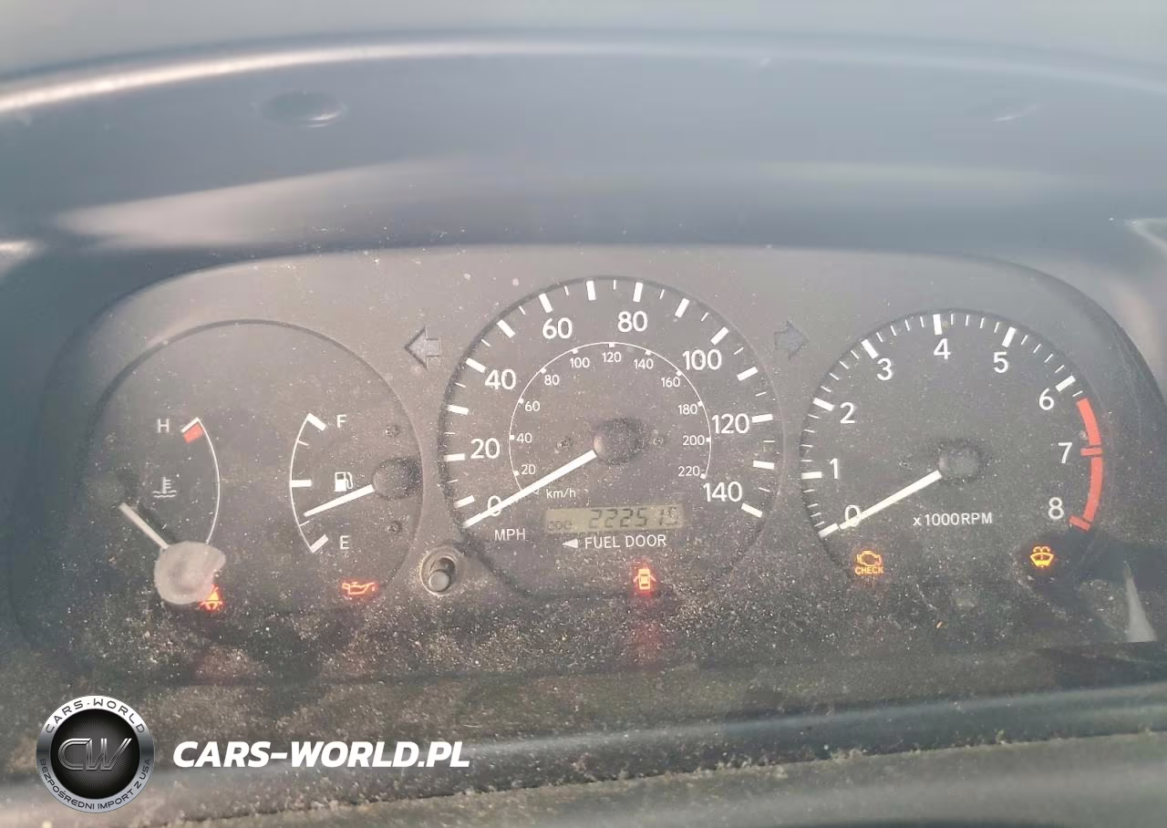 2000 Toyota Camry Ce VIN:4T1BG22K8YU005655 - 9