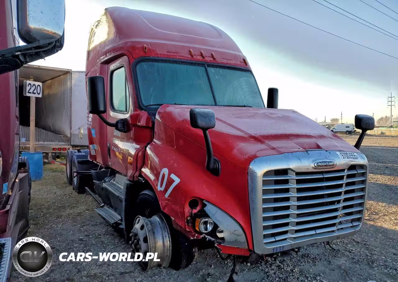 2016 Freightliner Cascadia 125 Semi Truck