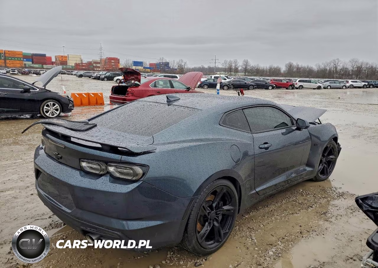 2019 Chevrolet Camaro VIN:1G1FH1R77K0127428 - 4