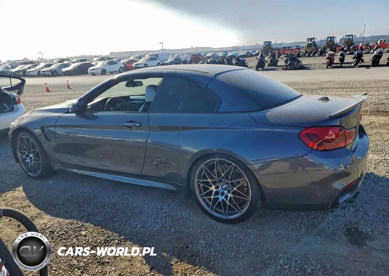 2016 BMW M4 VIN:WBS3U9C55GP970515 - 2