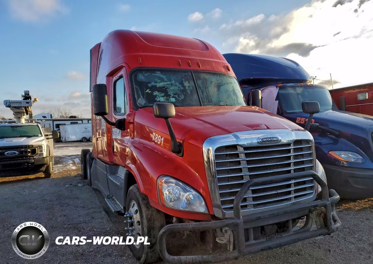 2018 Freightliner Cascadia 125 Semi Truck VIN:1FUJGLDR2JLJH7891 - 1