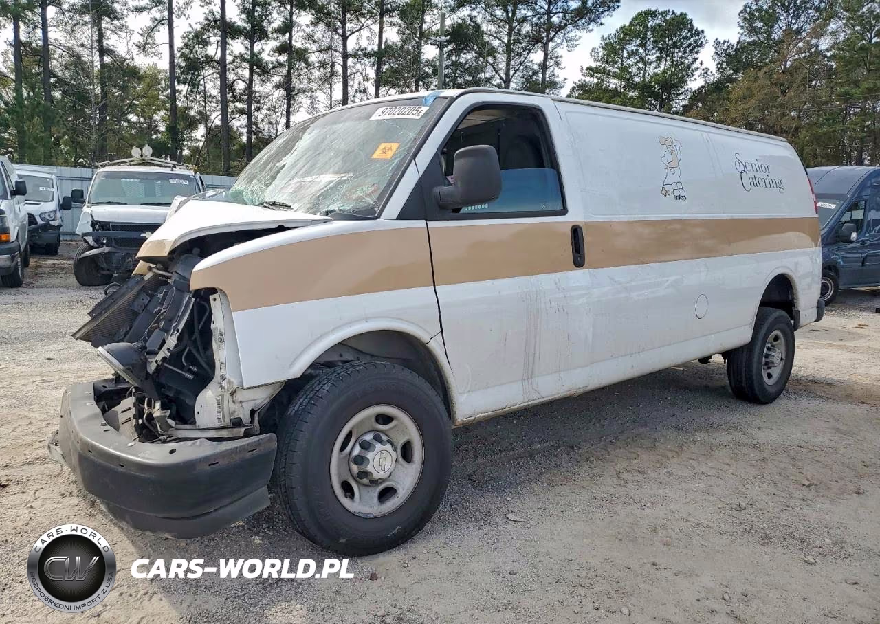 2017 Chevrolet Express 2500 Delivery Van – zdjęcie 1 z 13