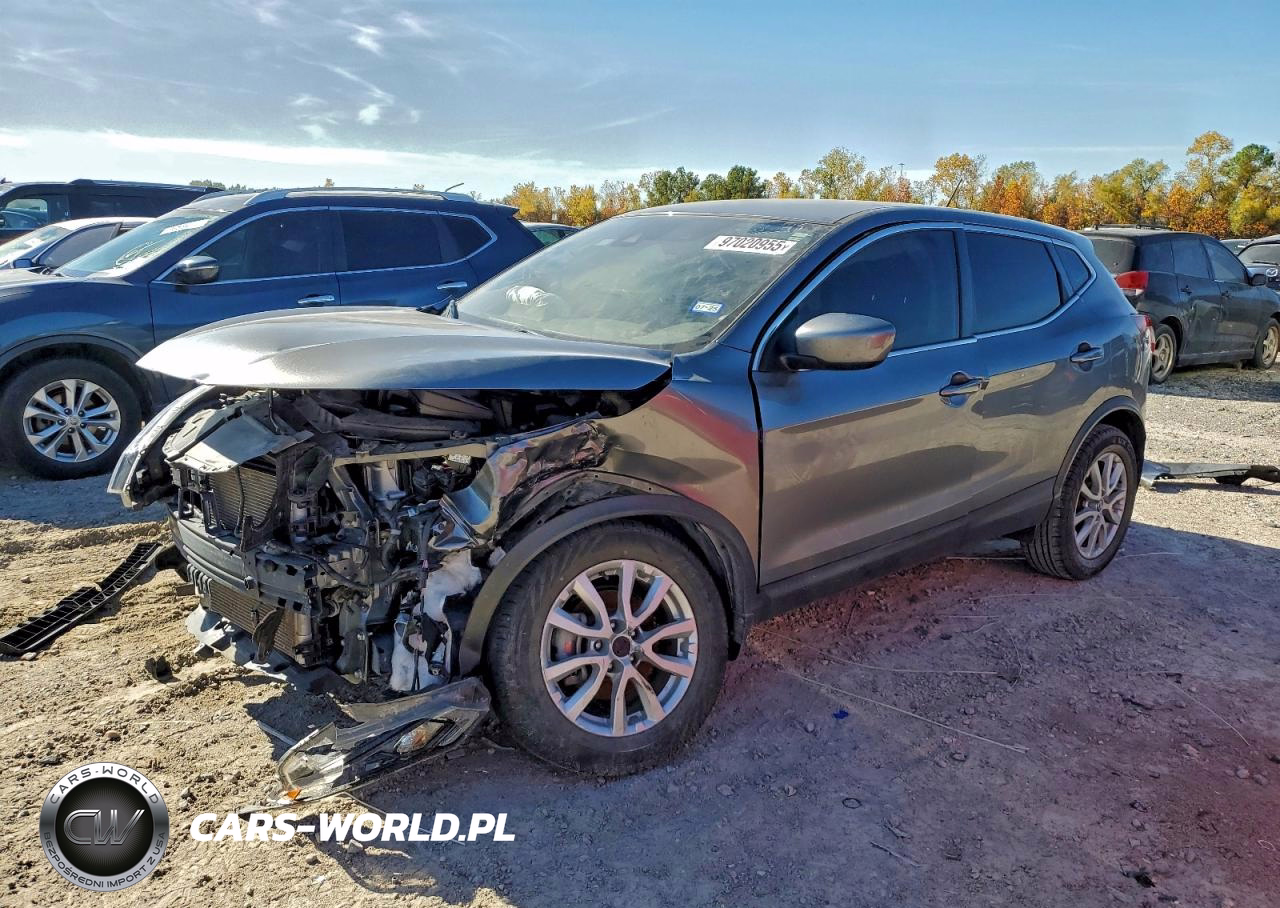 2022 Nissan Rogue Sport S