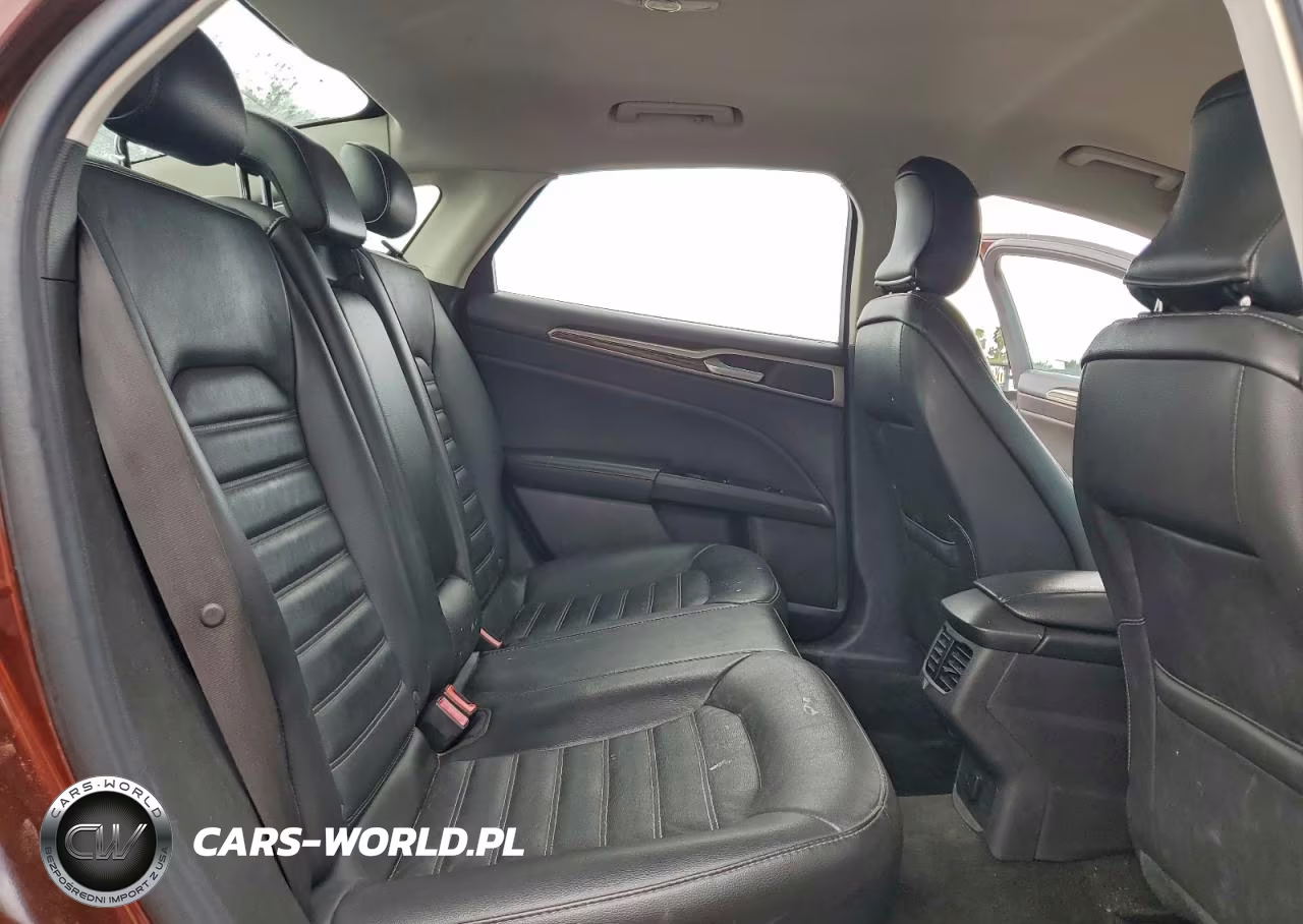 2016 Ford Fusion Se VIN:3FA6P0HD3GR327439 - 10
