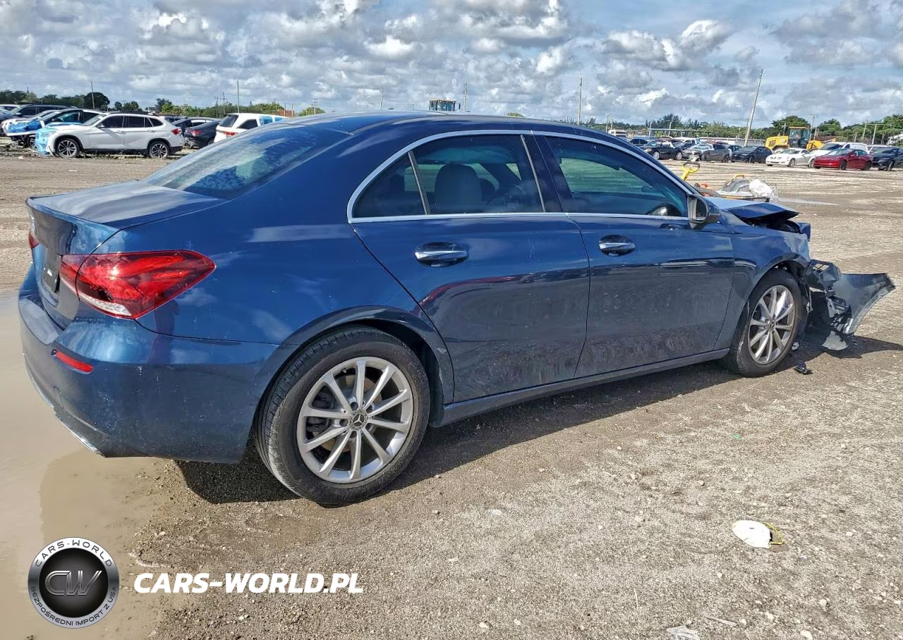 2021 Mercedes-Benz A 220 VIN:W1K3G4EB2MJ269326 - 3