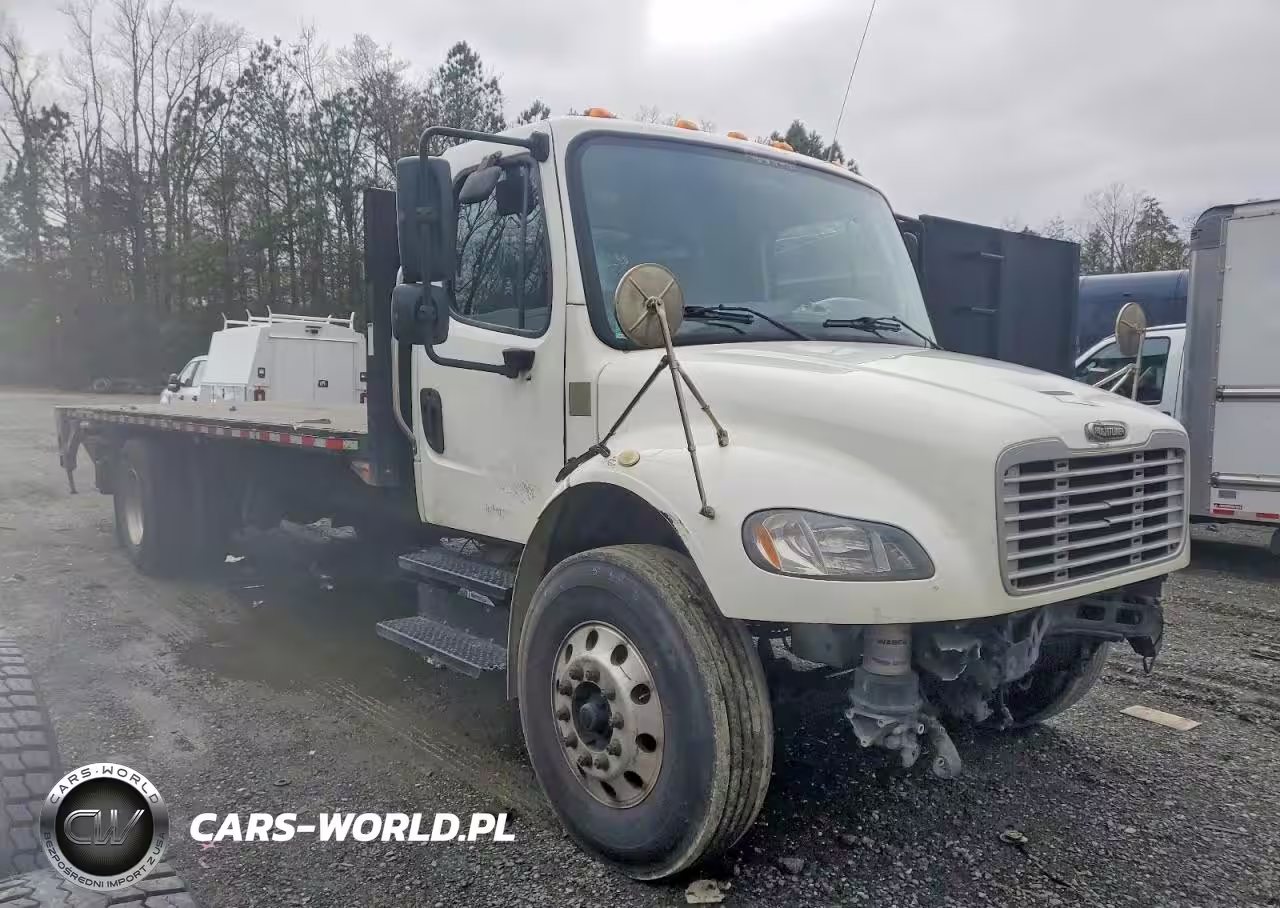 2020 Freightliner Business Class M2 Flatbed Truck