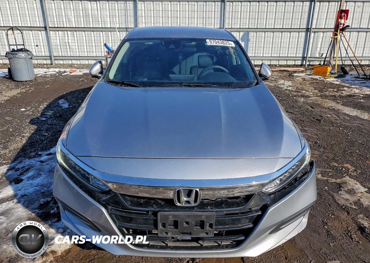 2018 Honda Accord Lx VIN:1HGCV1F18JA064868 - 5