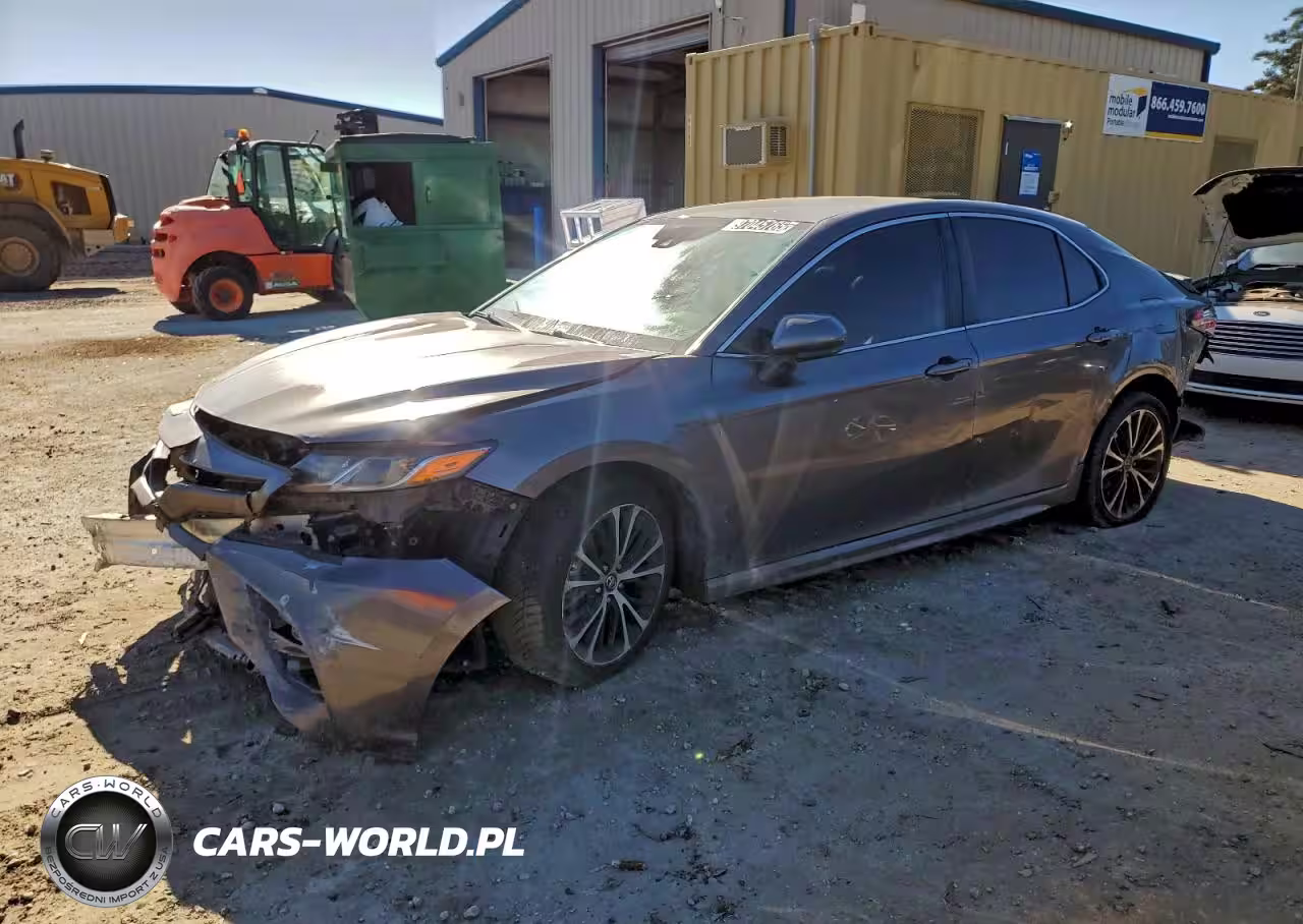 2020 Toyota Camry Se