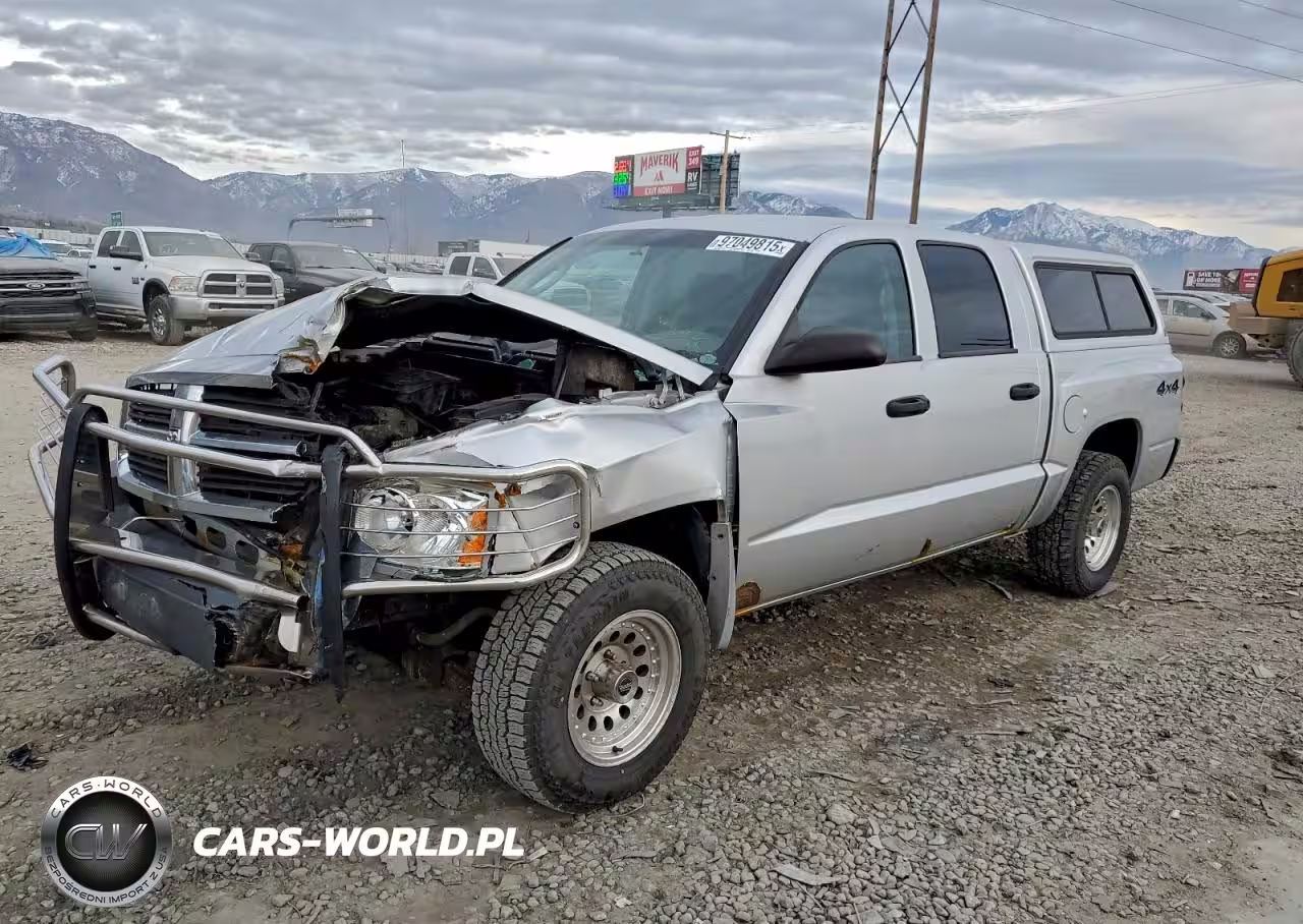 2006 Dodge Dakota Quad