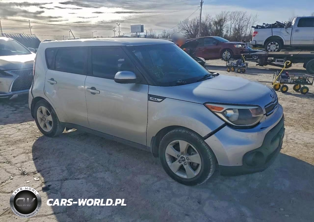 2018 Kia Soul VIN:KNDJN2A28J7605670 - 4