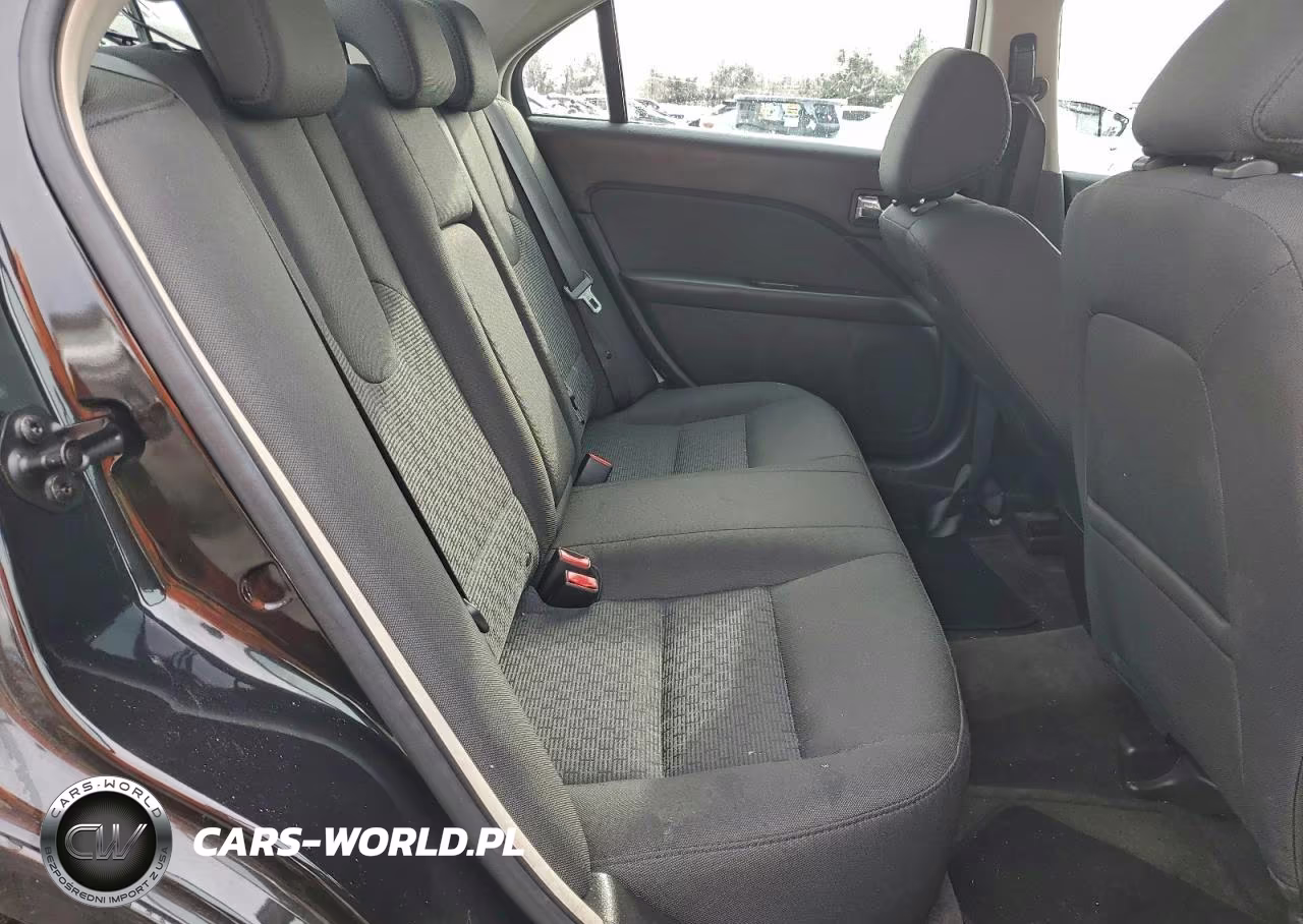 2010 Ford Fusion Se VIN:3FAHP0HA6AR414130 - 10