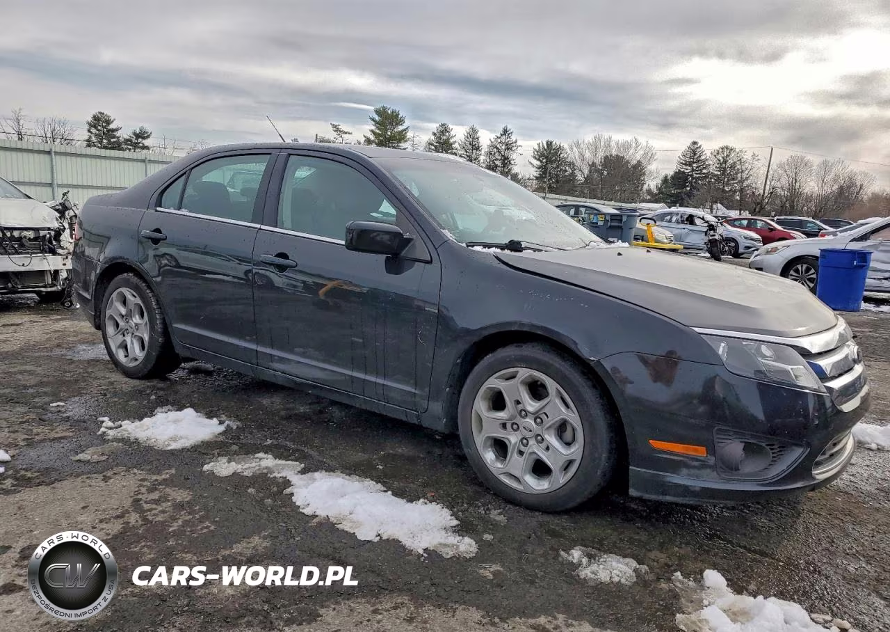 2010 Ford Fusion Se VIN:3FAHP0HA6AR414130 - 4