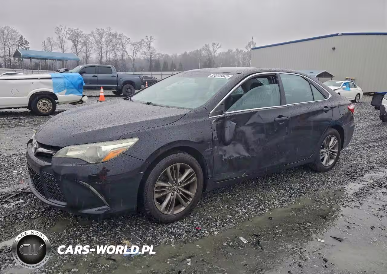 2015 Toyota Camry Le