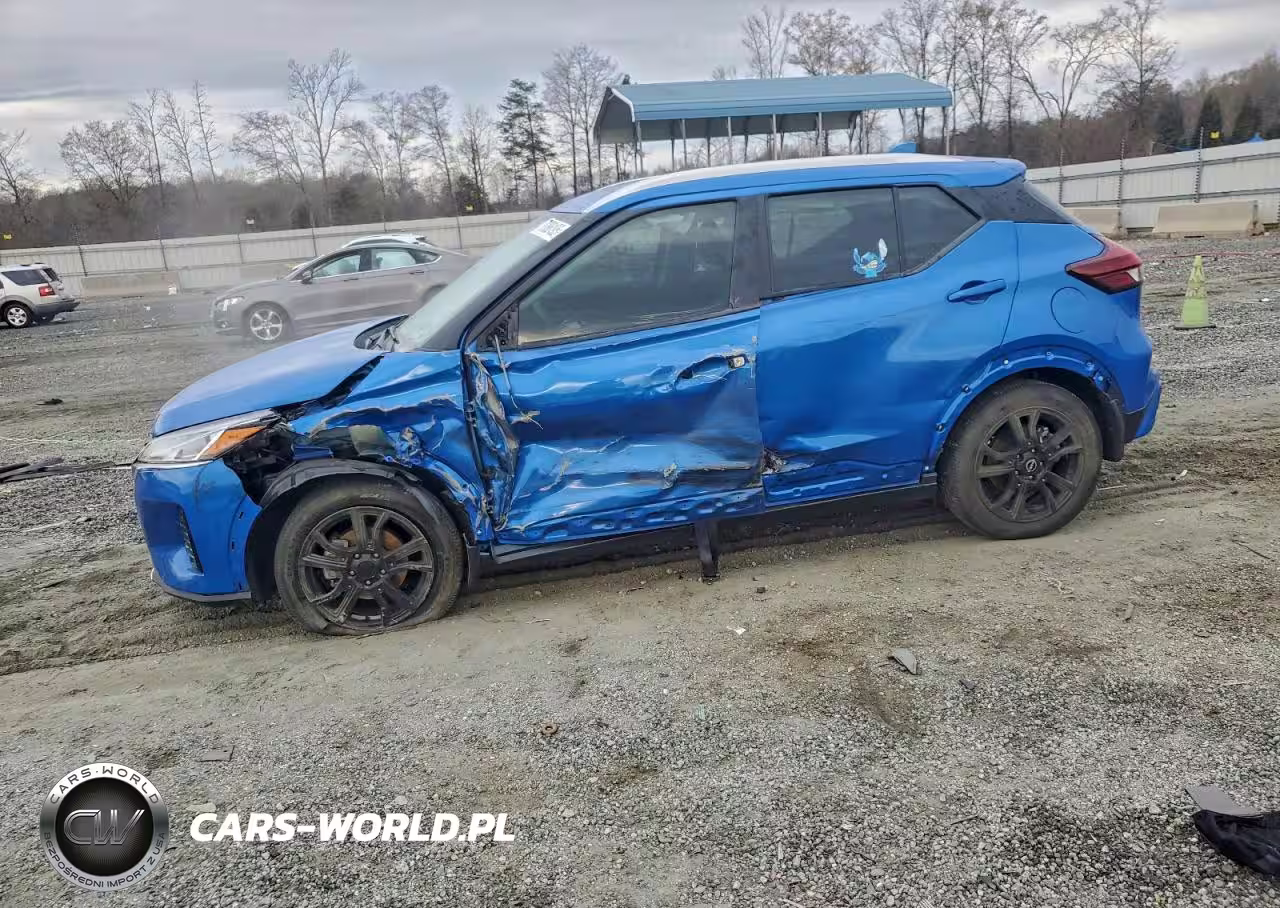 2024 Nissan Kicks Sv