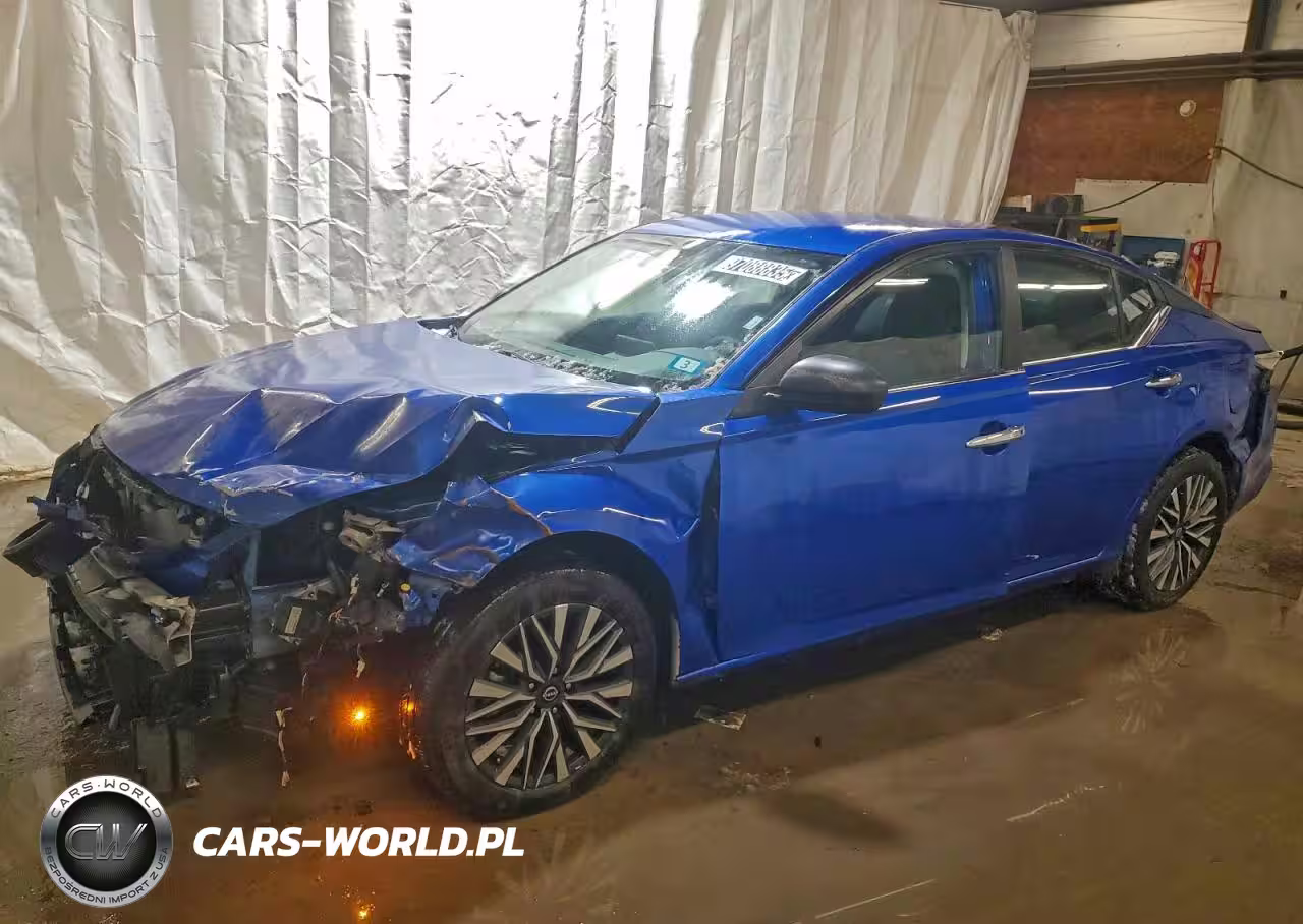 2025 Nissan Altima Sv