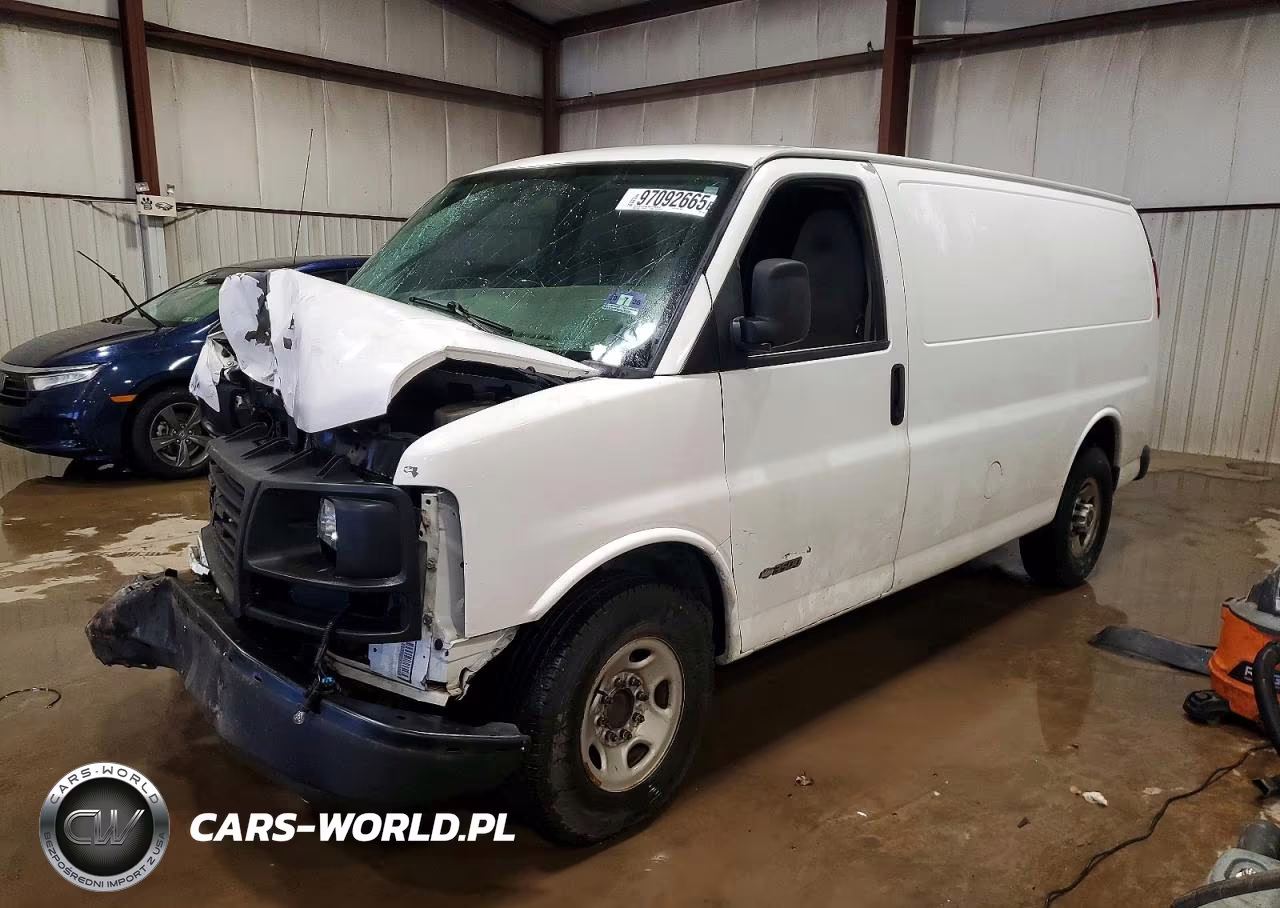2011 GMC Savana 3500 Utility - Service Van