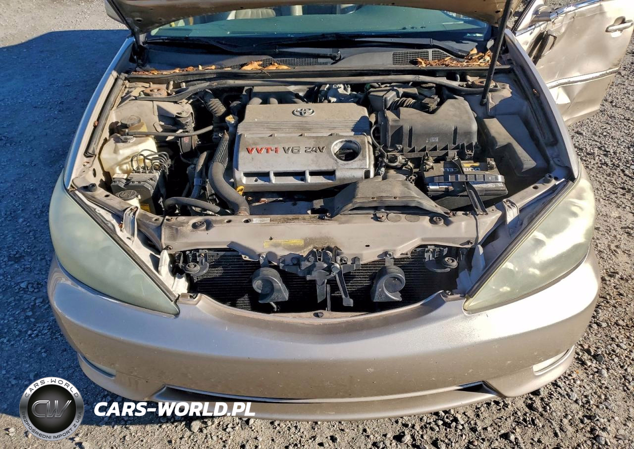 2005 Toyota Camry Le VIN:4T1BF30K65U590341 - 11