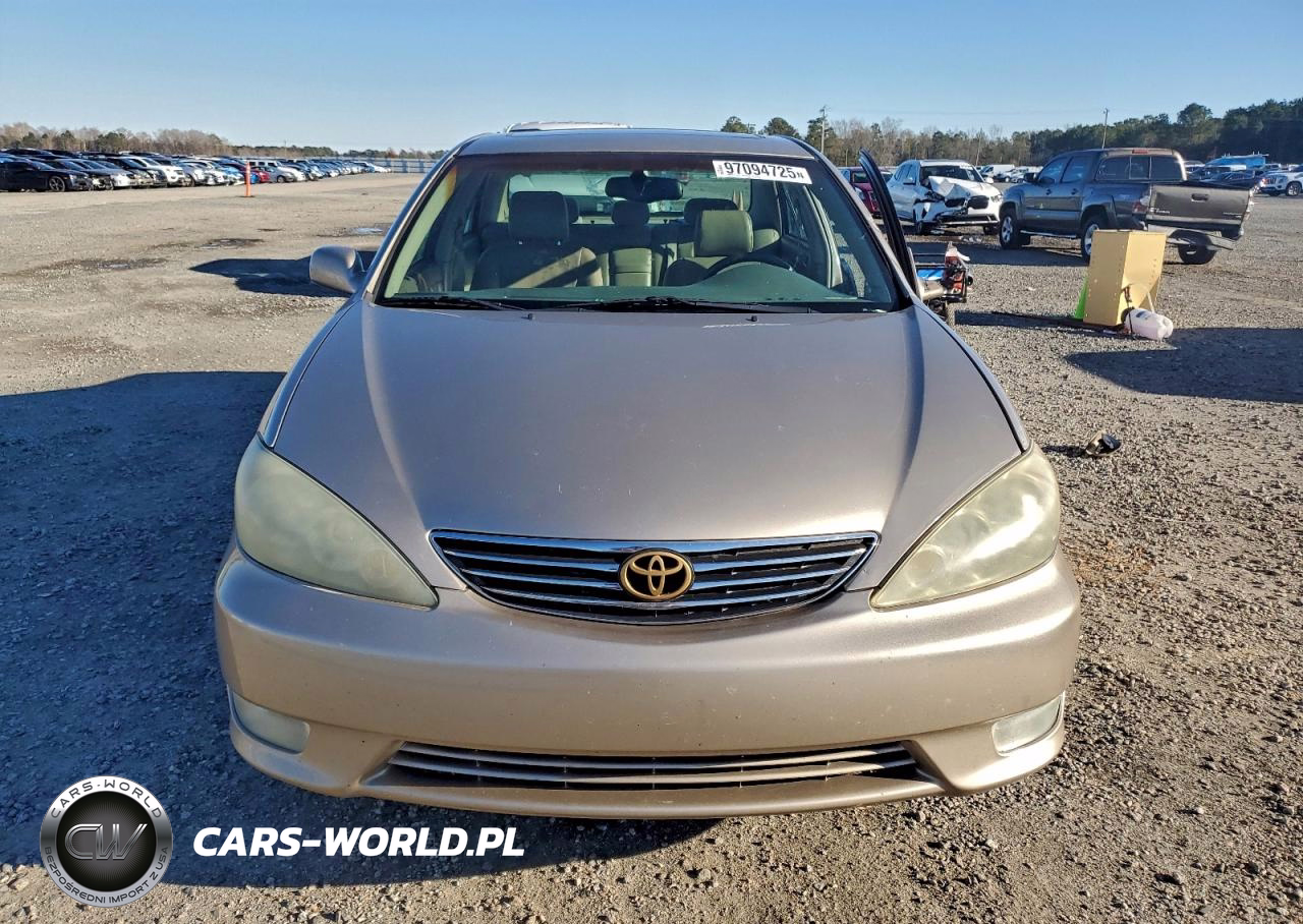 2005 Toyota Camry Le VIN:4T1BF30K65U590341 - 5