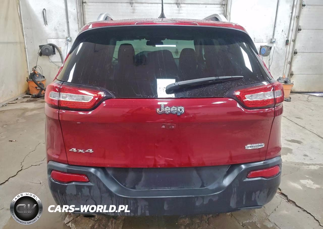 2017 Jeep Cherokee Latitude VIN:1C4PJMCB2HW649405 - 6