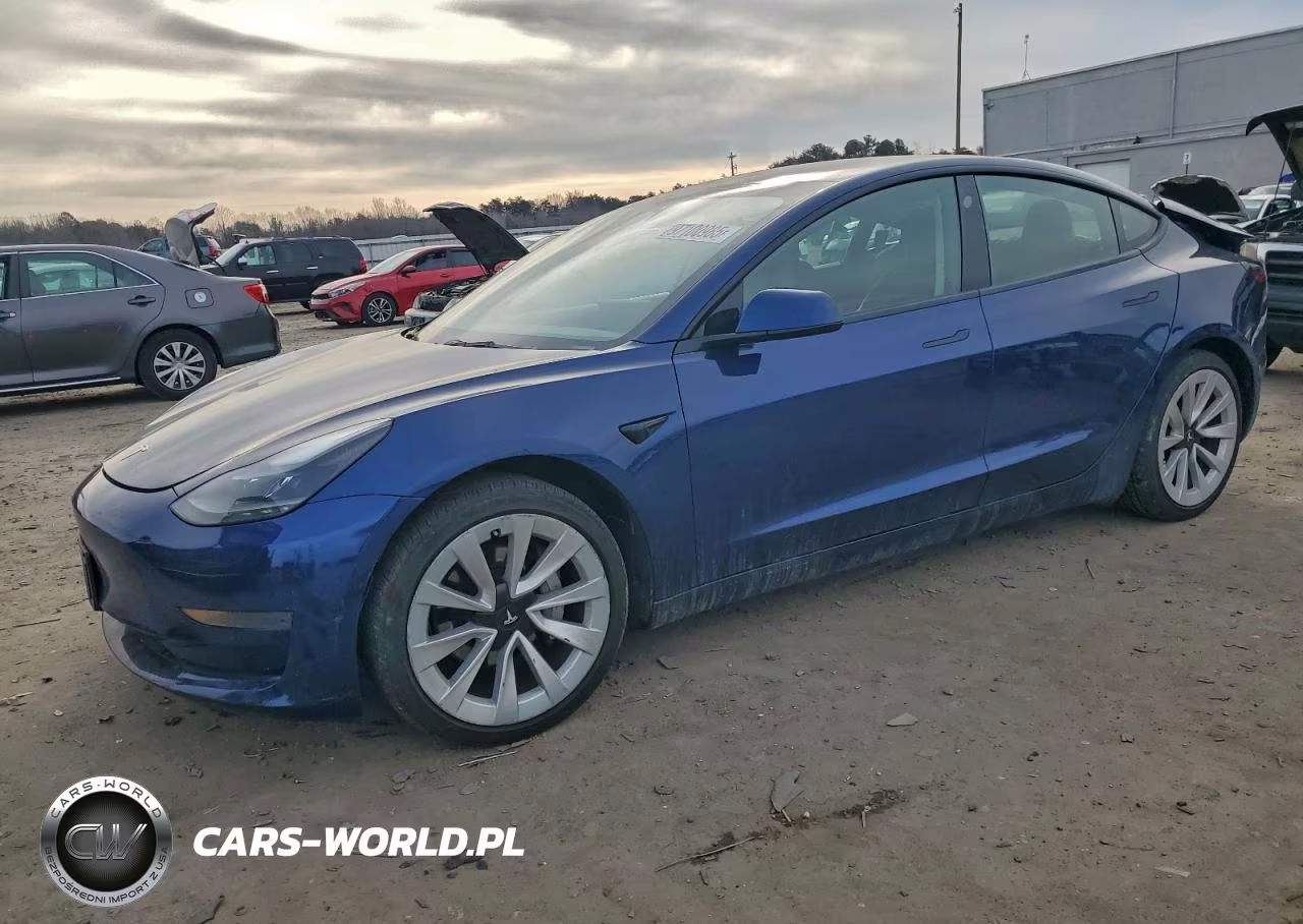 2022 Tesla Model 3 – zdjęcie 1 z 12