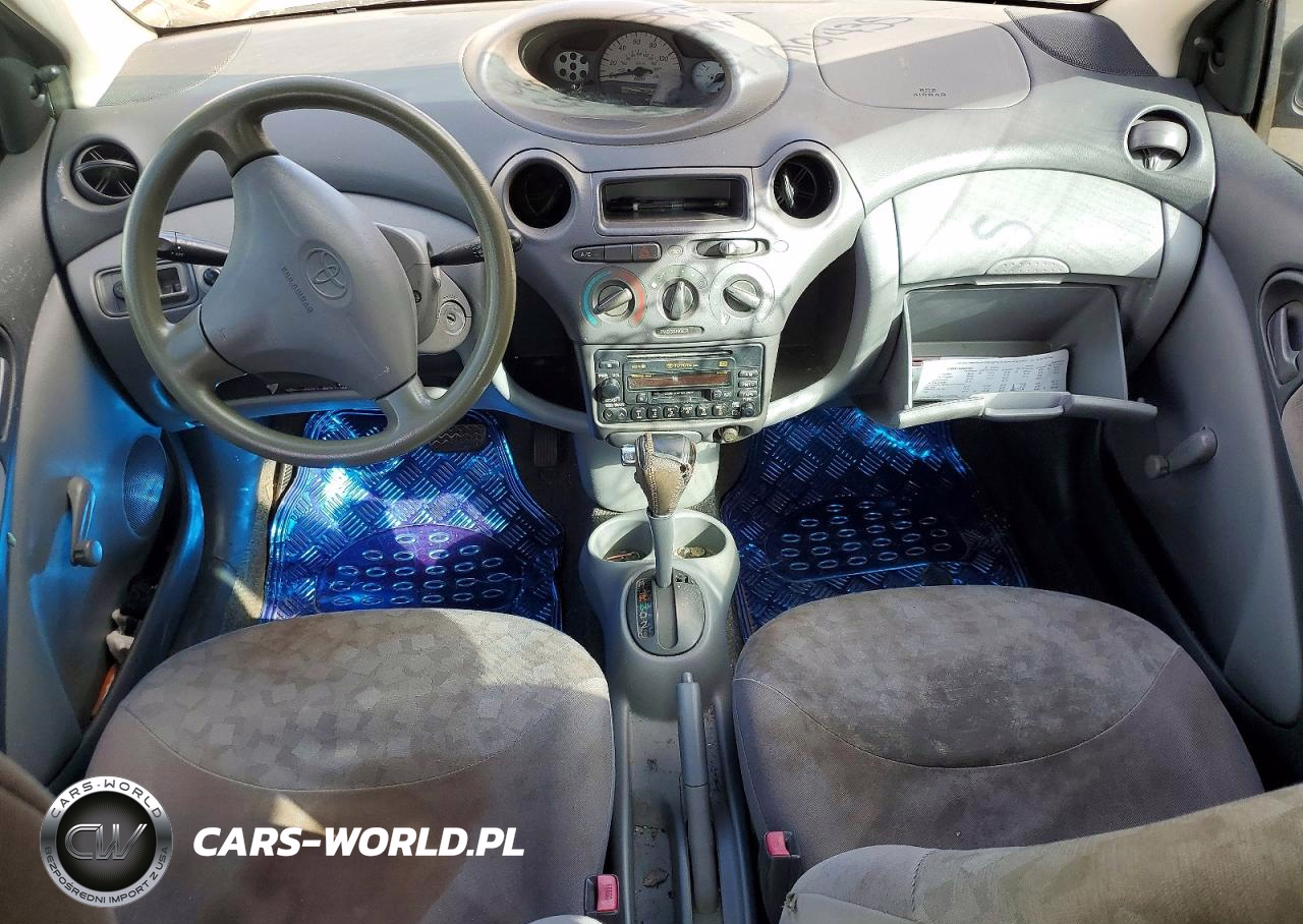 2000 Toyota Echo VIN:JTDBT1231Y0049555 - 8