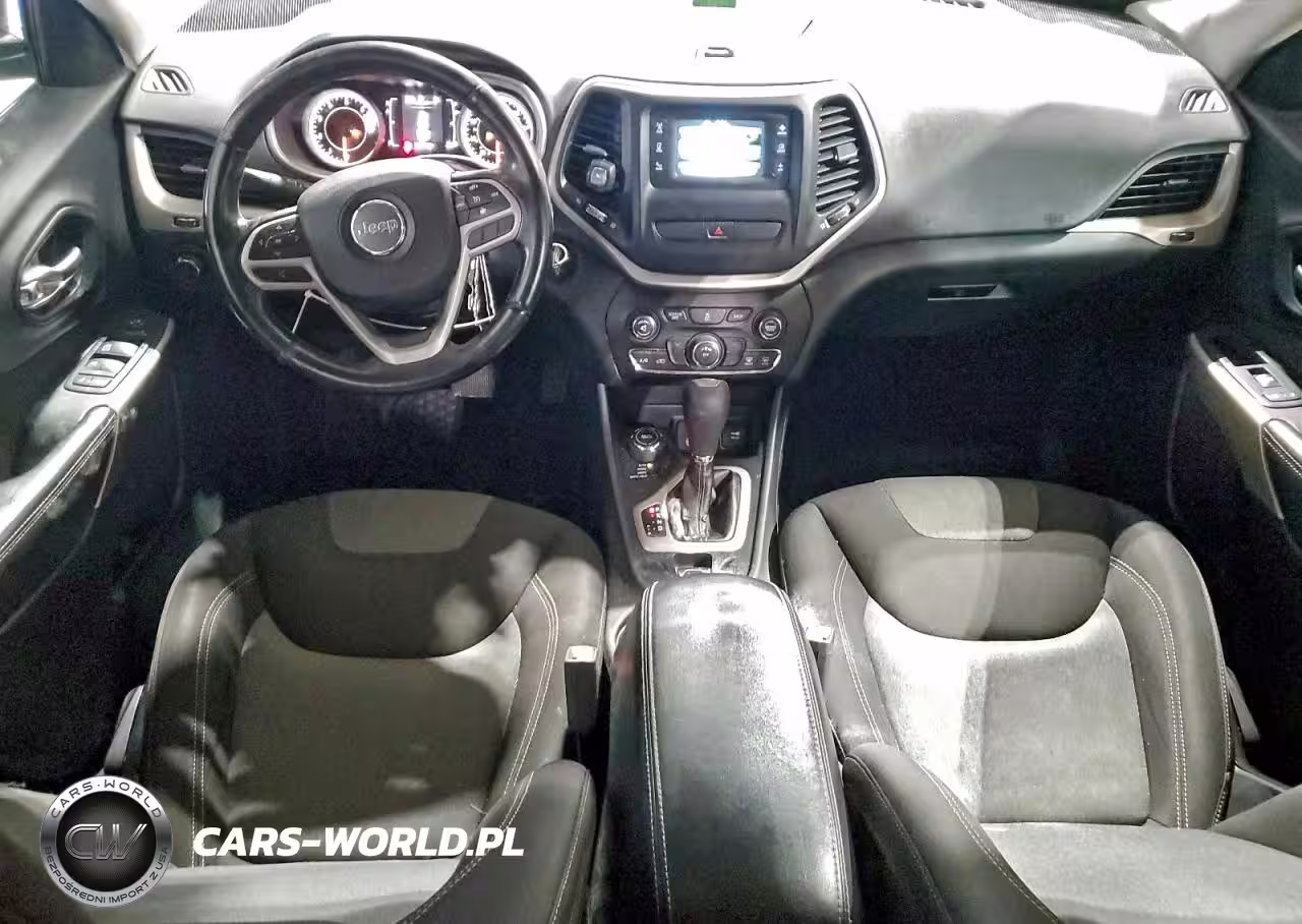 2017 Jeep Cherokee Sport VIN:1C4PJMAB2HW584218 - 8