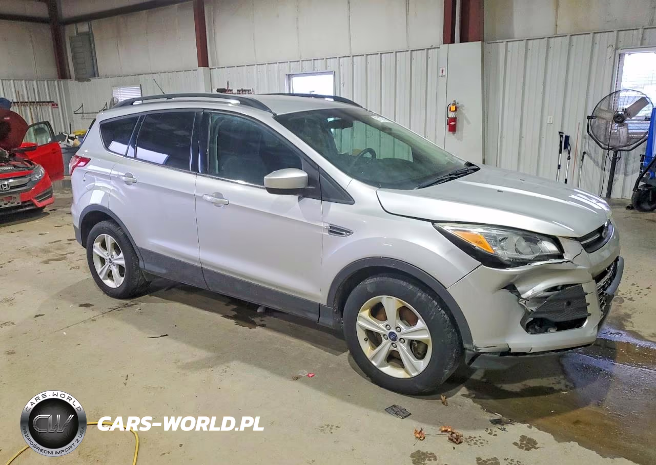 2016 Ford Escape Se VIN:1FMCU9GX3GUC04329 - 4