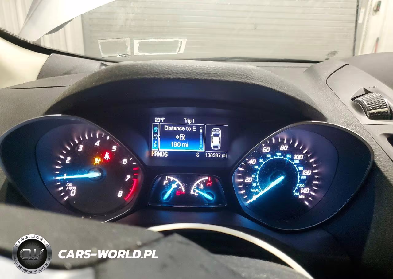 2016 Ford Escape Se VIN:1FMCU9GX3GUC04329 - 9