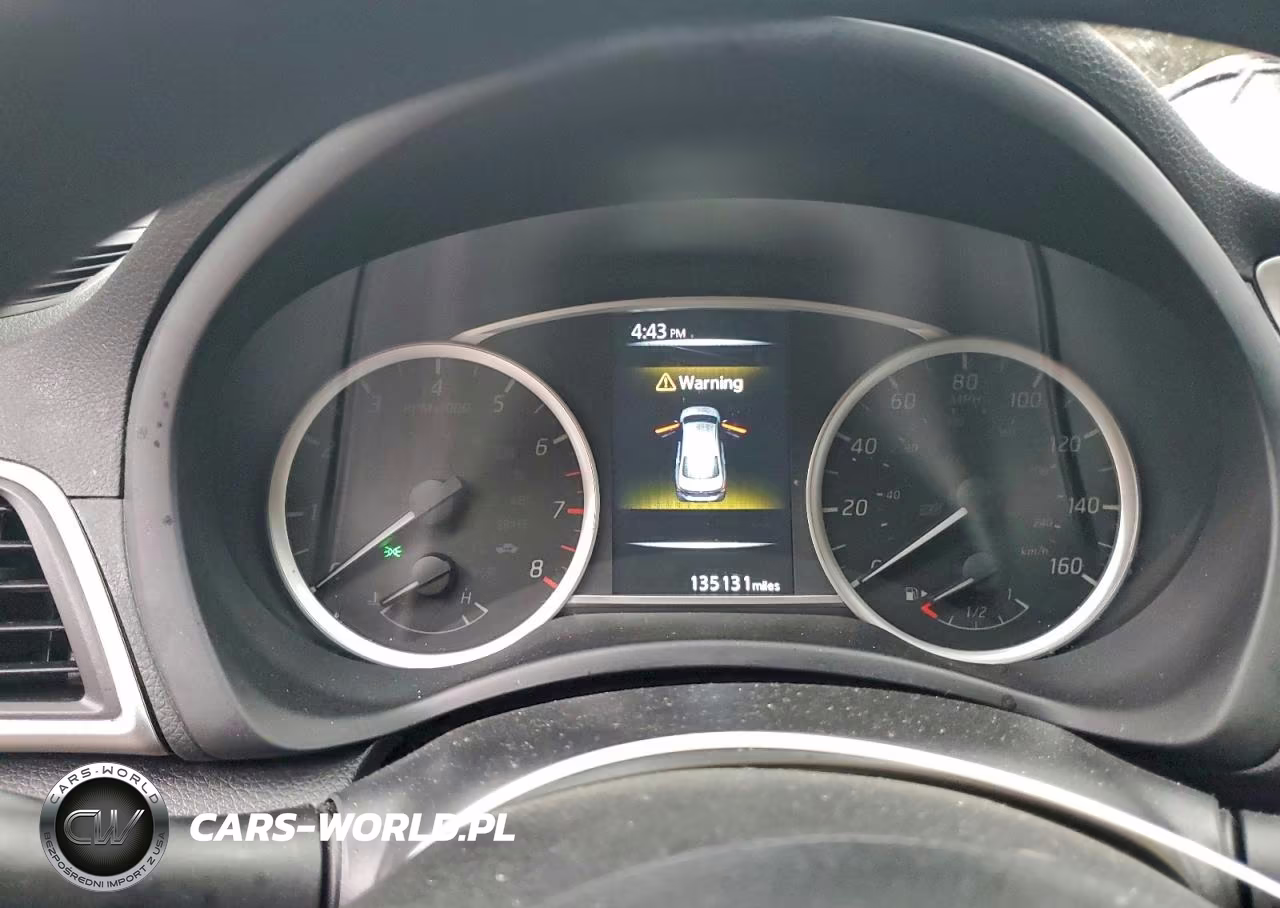 2018 Nissan Sentra S VIN:3N1AB7AP1JY309263 - 9