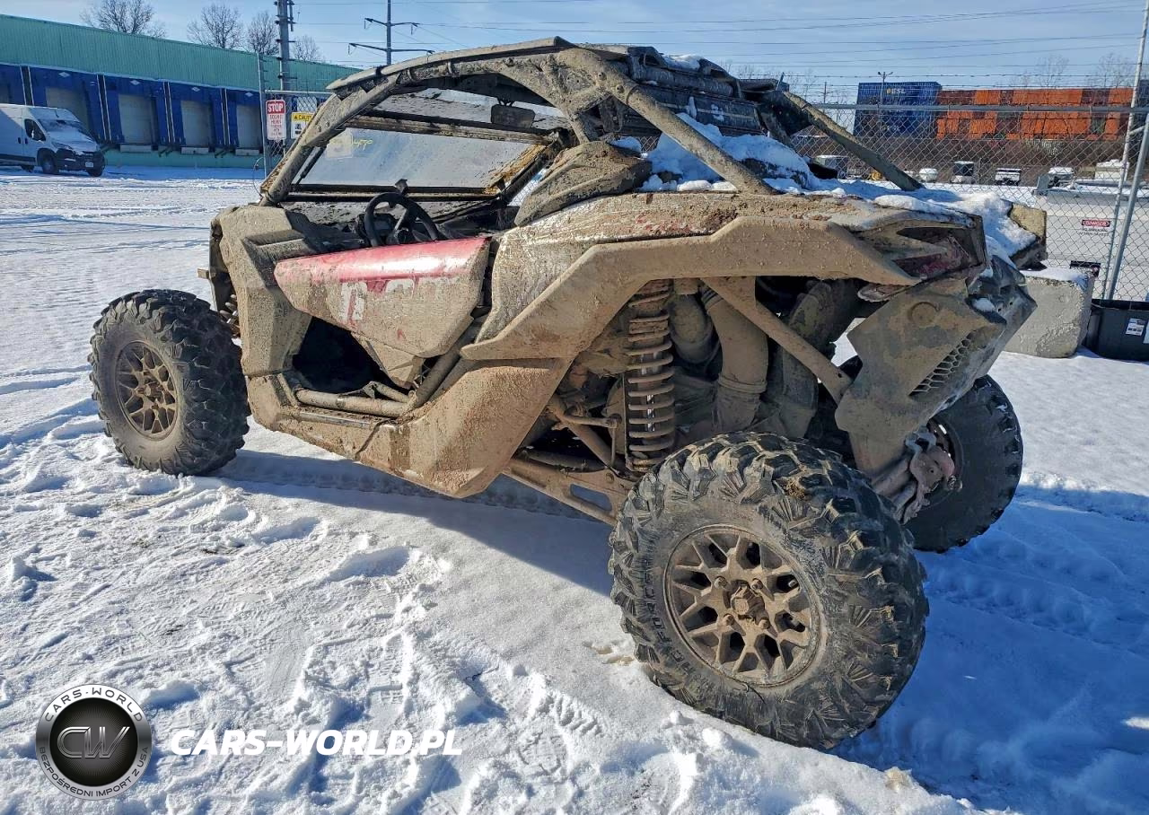 2025 Can-Am Maverick X3 Utility Vehicle VIN:3JBVGAY46SE000211 - 3