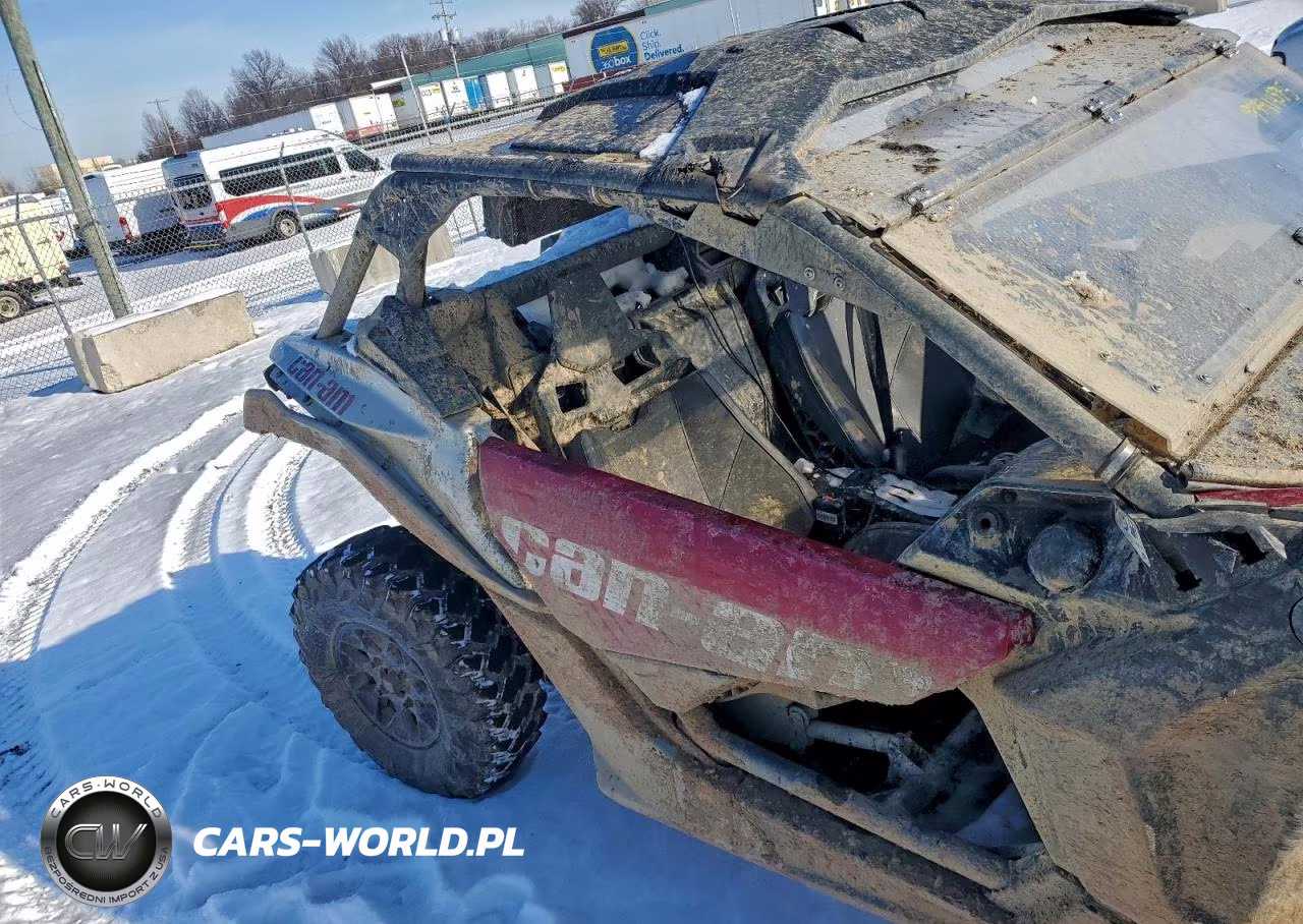 2025 Can-Am Maverick X3 Utility Vehicle VIN:3JBVGAY46SE000211 - 9
