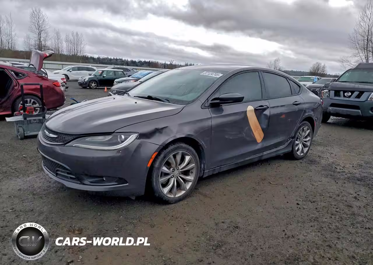 2016 Chrysler 200 S