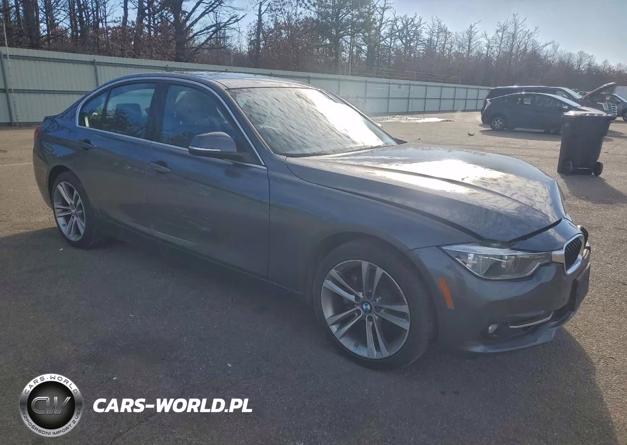 2018 BMW 330 Xi VIN:WBA8D9C50JA616325 - 4