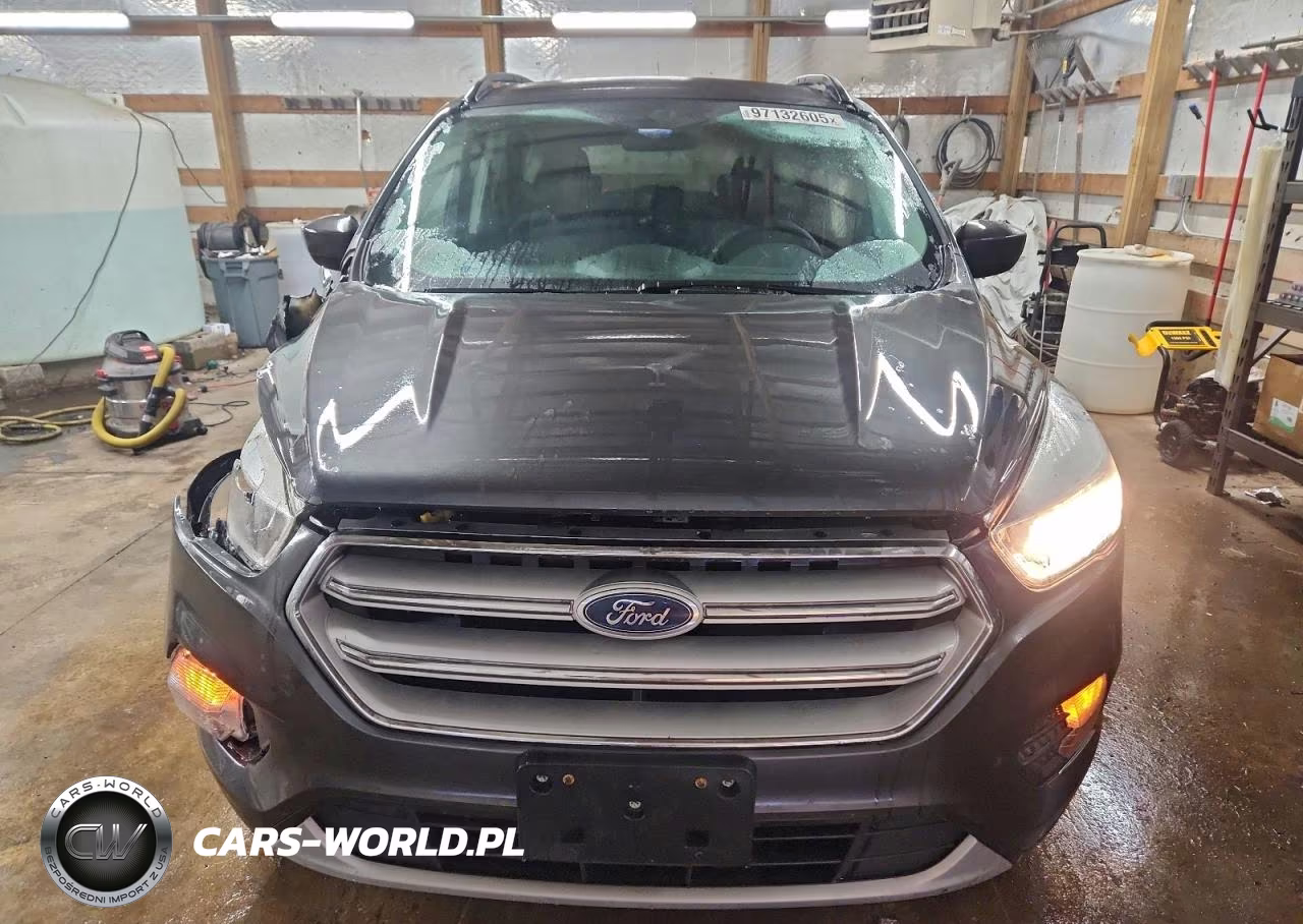 2018 Ford Escape Se VIN:1FMCU9GD1JUA23713 - 5