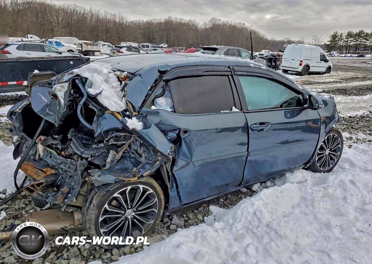 2016 Toyota Carolla VIN:2T1BURHE4GC555261 - 3