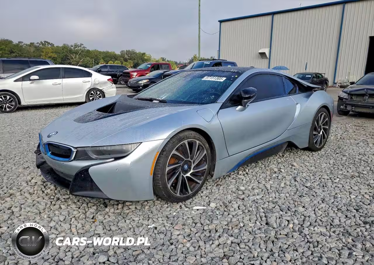 2014 BMW I8