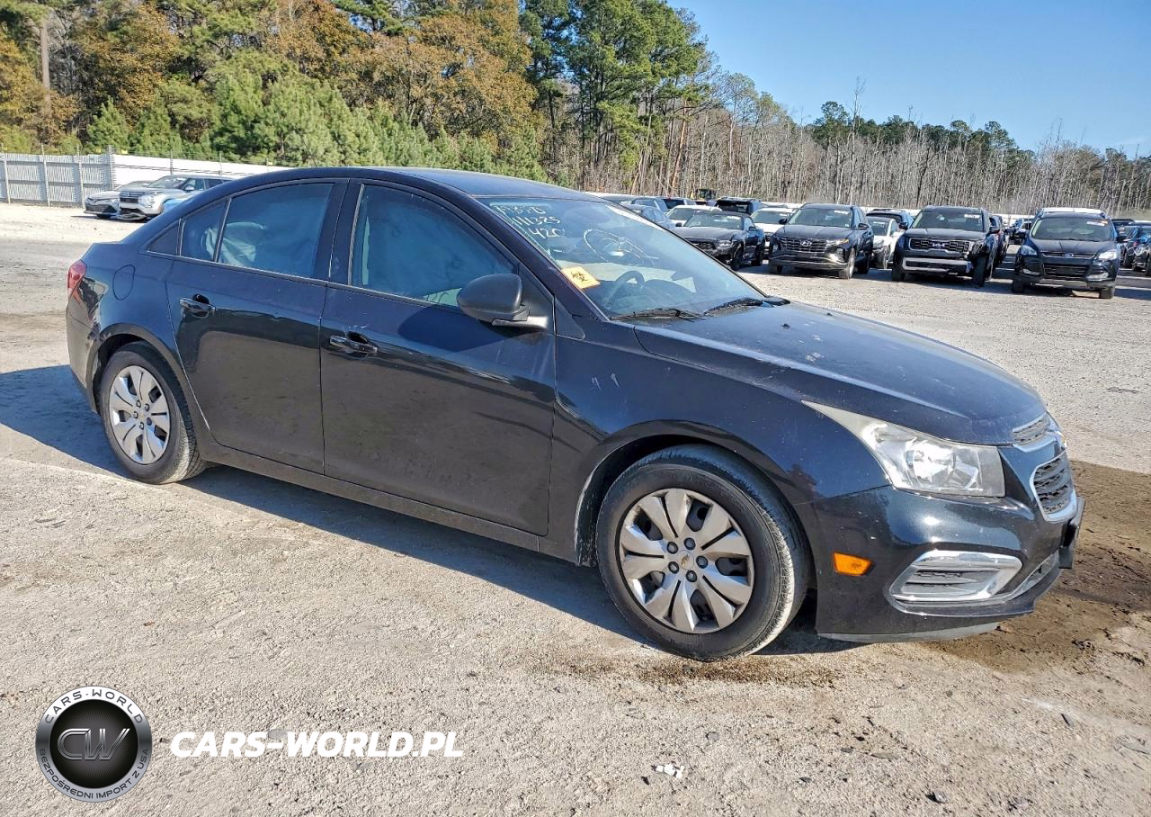 2016 Chevrolet Cruze Limited Ls VIN:1G1PC5SH5G7184206 - 4