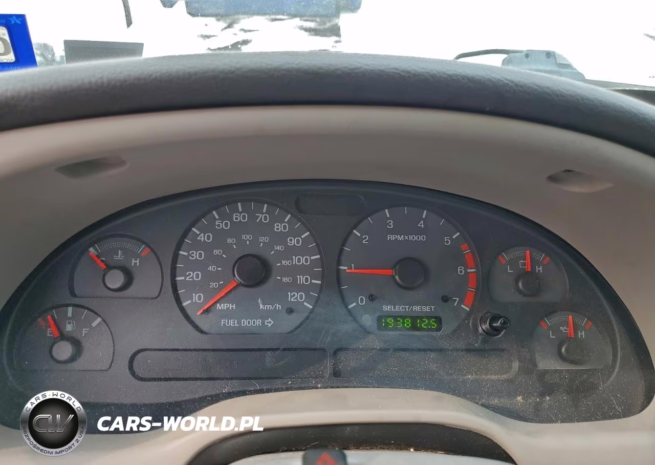 2002 Ford Mustang VIN:1FAFP40472F202016 - 9